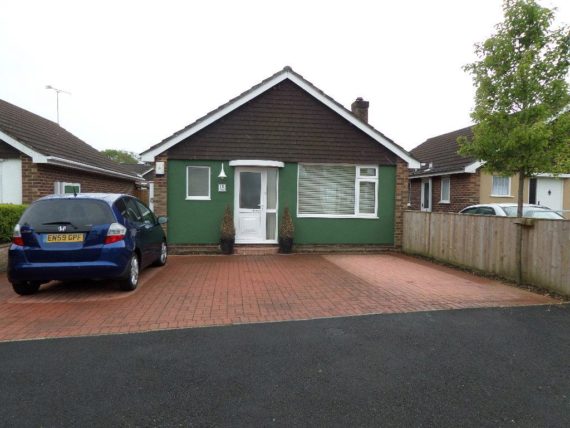 2 bedroom Detached t...